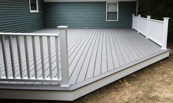 Cost of Composite Decking Installation in Livonia